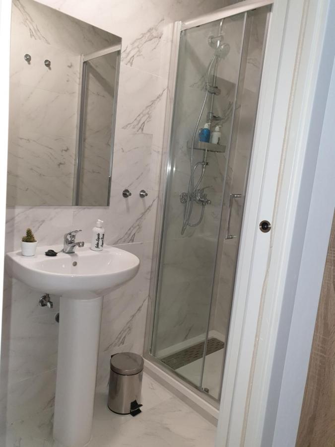 Norte Oviedo Rooms Мадрид Экстерьер фото